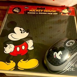 Mickey Mouse mouse and mouse pad